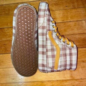 Vans Sk8-Hi (Retro Prep) Plaid Sneakers